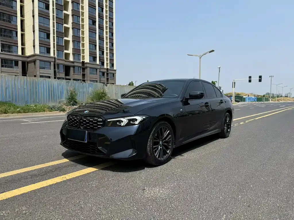BMW 3 Series 2023