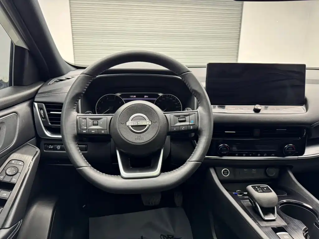 Nissan Qashqai 2023 — фото 11