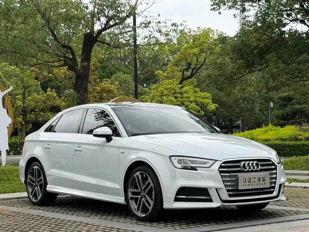 Audi A3 2020 — фото 3