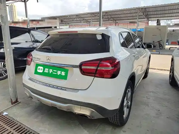 Mercedes-Benz GLA 2018