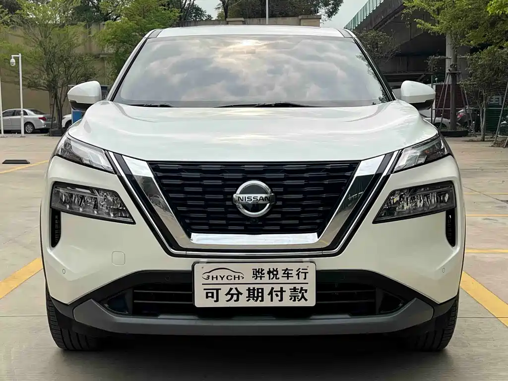 Nissan X-Trail 2022 — фото 1