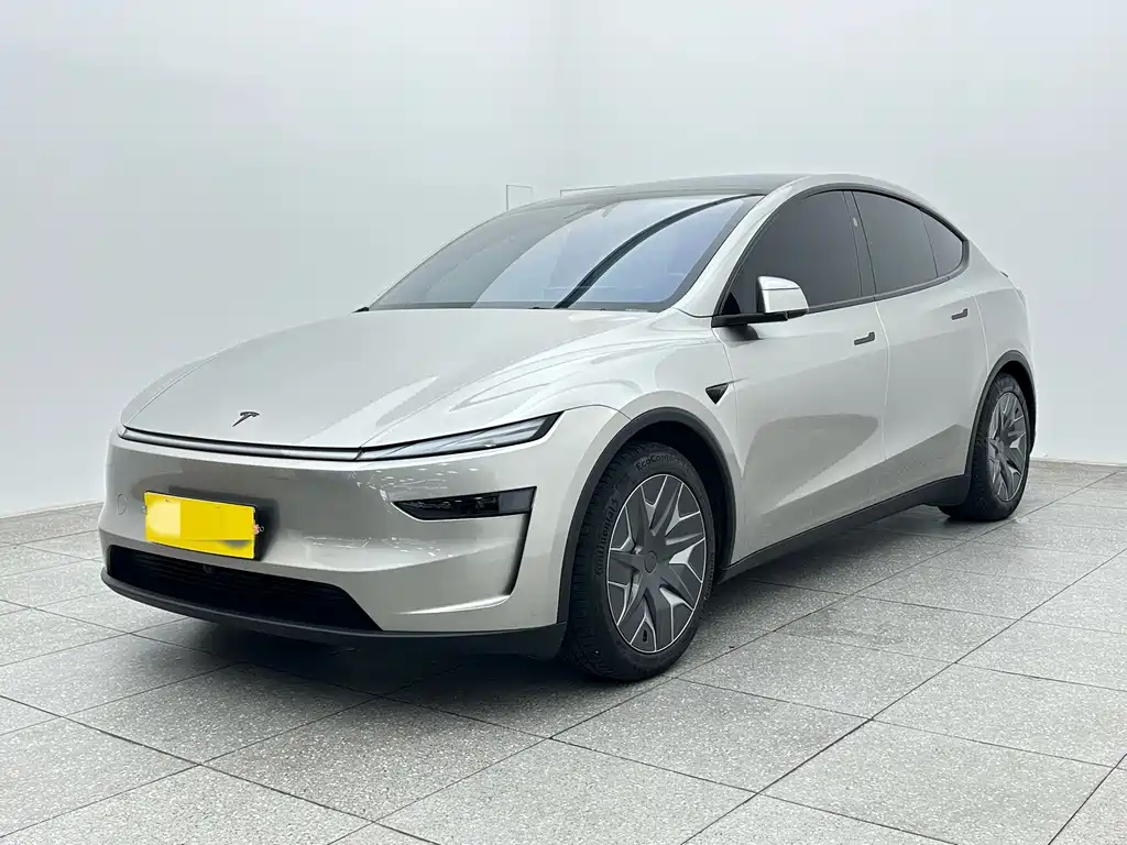Tesla Model Y L 2025 — фото 1
