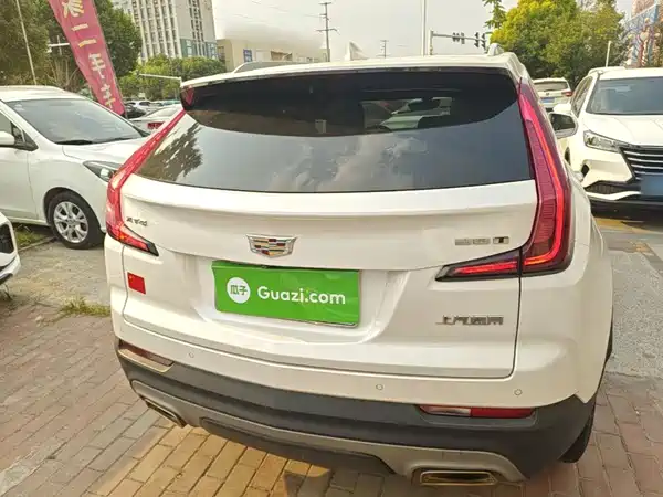 Cadillac XT4 2021
