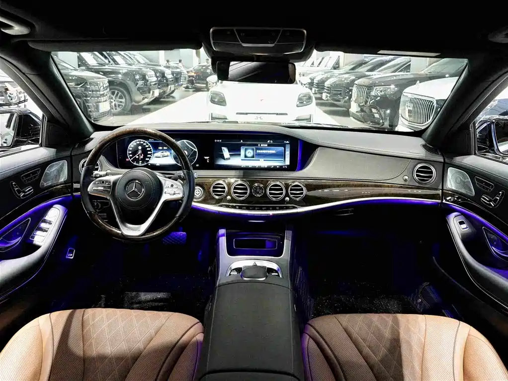 Mercedes-Benz Maybach S-Class 2021 — фото 6