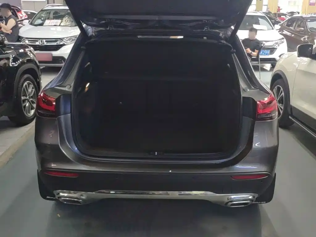 Mercedes-Benz GLA 2023 — фото 19