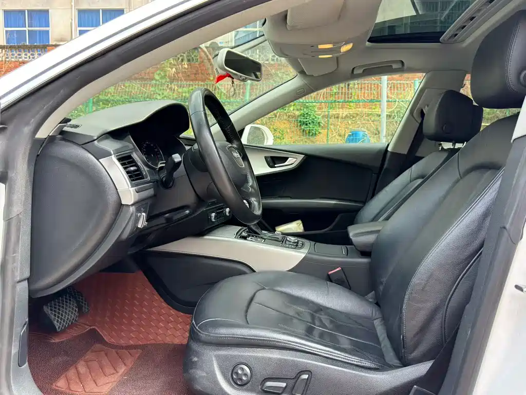 Audi A7 2012
