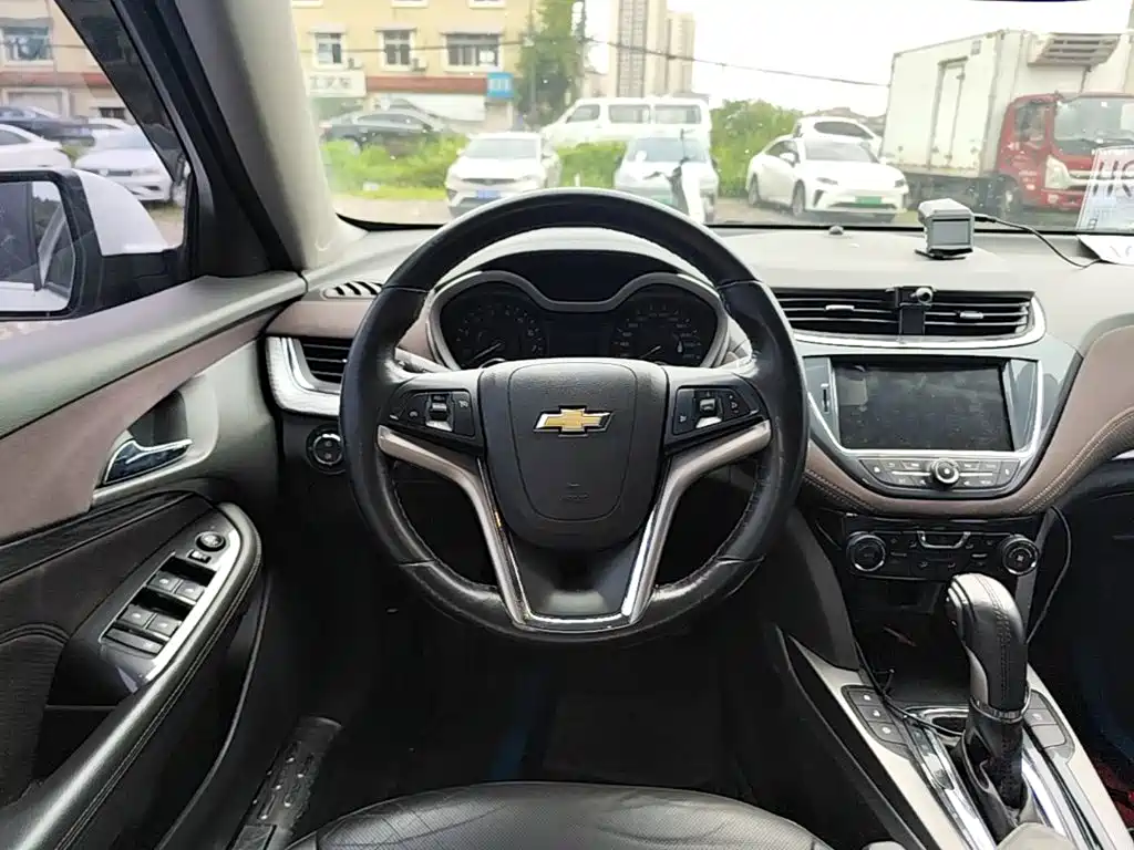 Chevrolet Malibu 2017 — фото 11