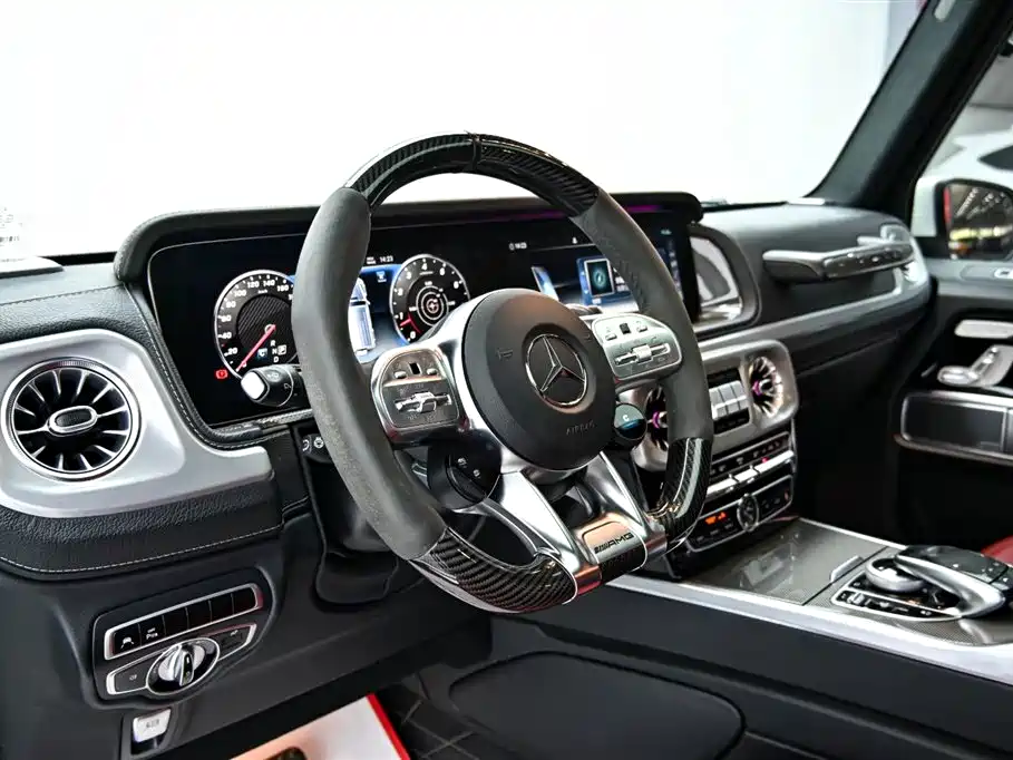 Mercedes-Benz G-Class 2022 — фото 15