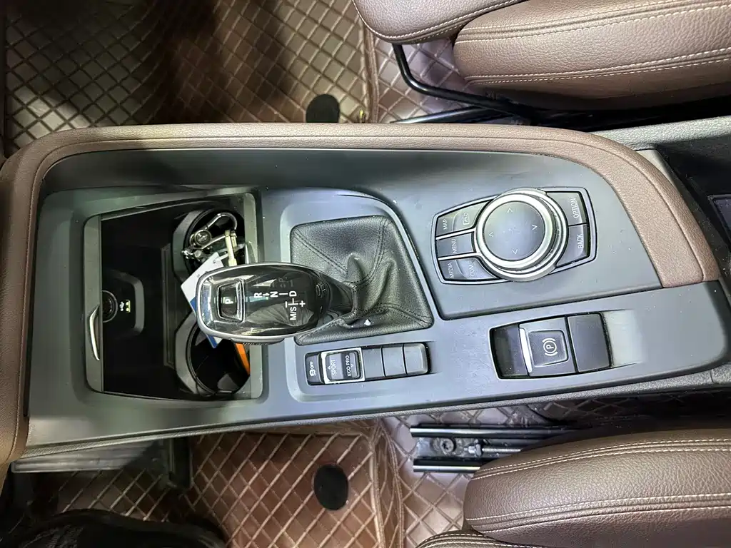 BMW X1 2022 — фото 17