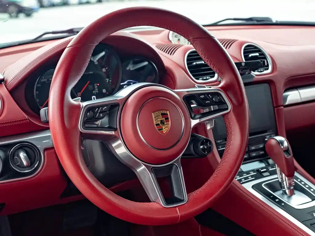 Porsche 718 2020 — фото 10