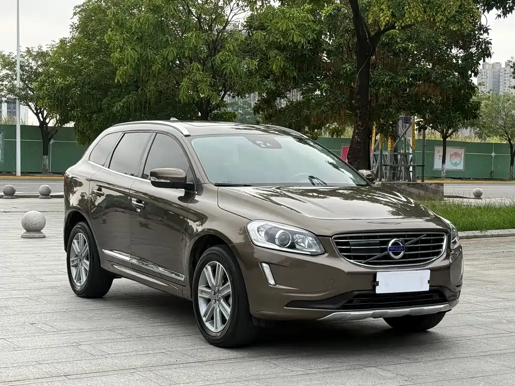 Volvo XC60 2016 — фото 3