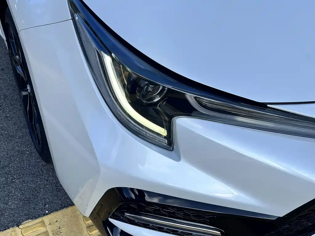 Toyota Levin 2022 — фото 19