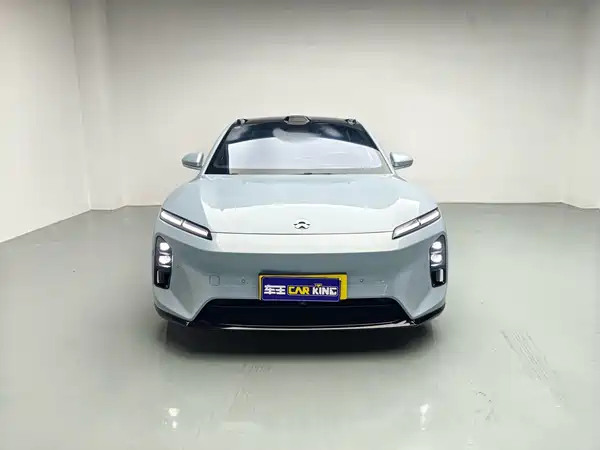 NIO ET5 2025