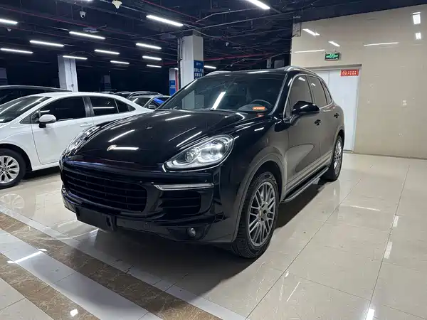 Porsche Cayenne 2016