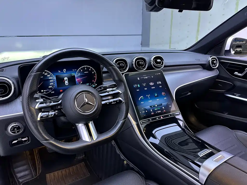 Mercedes-Benz C-Class 2022 — фото 10