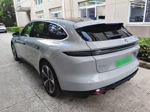 NIO ET5T 2025