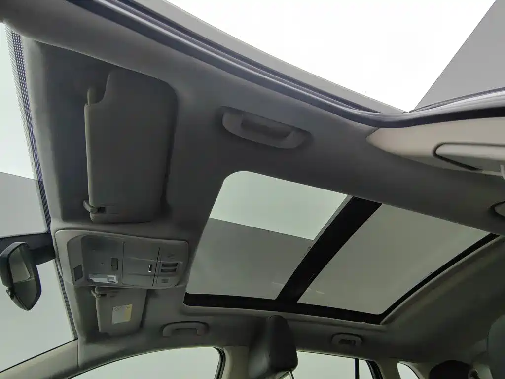 Buick Envision Plus 2018 — фото 14