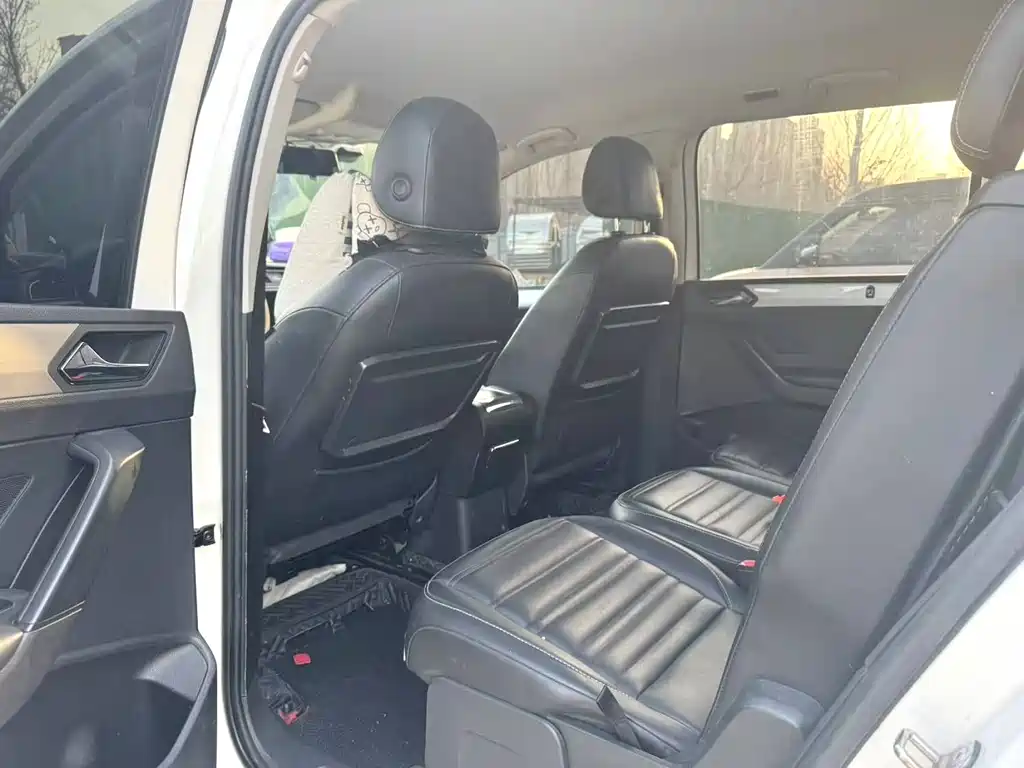 Volkswagen Touran 2021