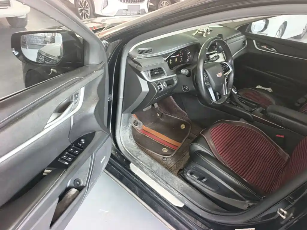 Cadillac XTS 2019 — фото 16