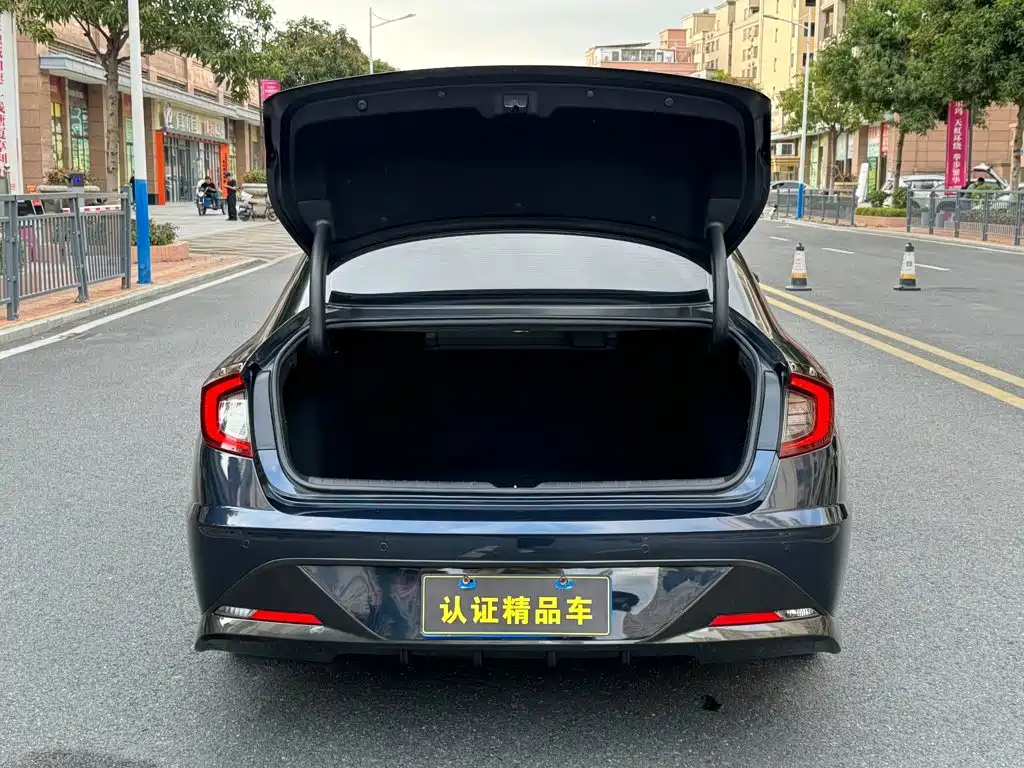 Hyundai Sonata 2020 — фото 14