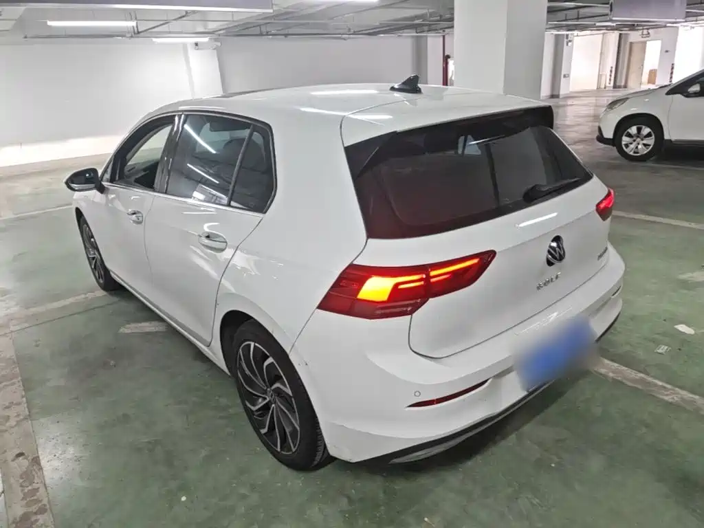 Volkswagen Golf 2022