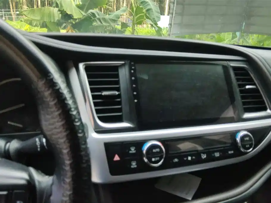 Toyota Highlander 2019 — фото 13