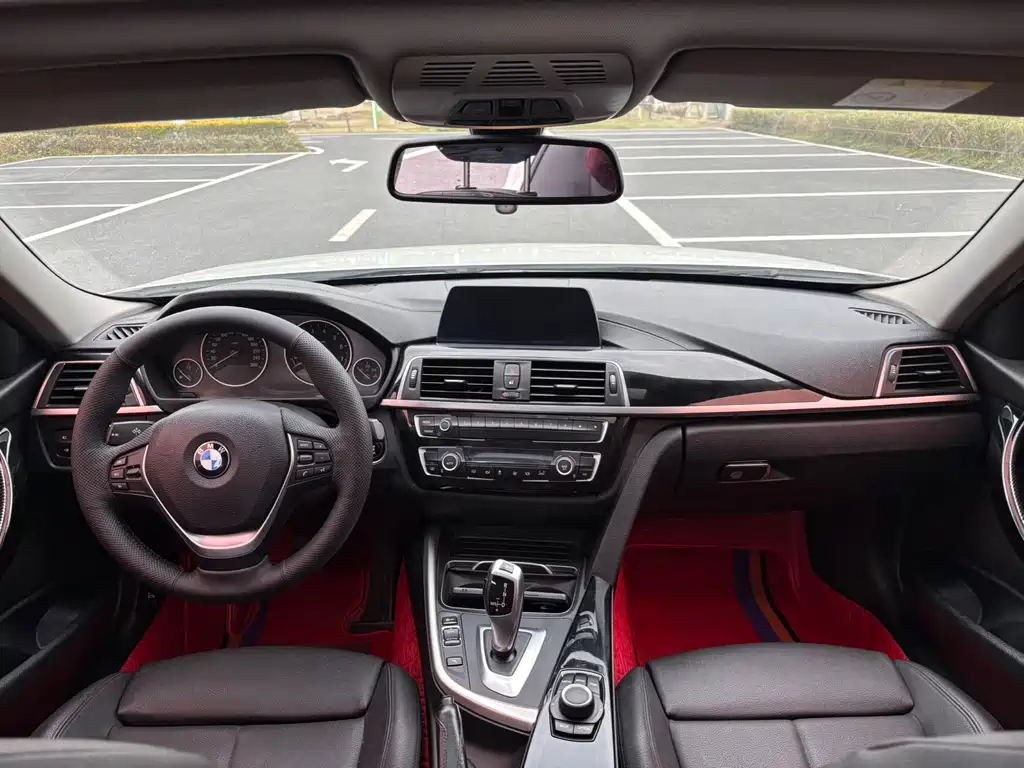 BMW 3 Series 2018