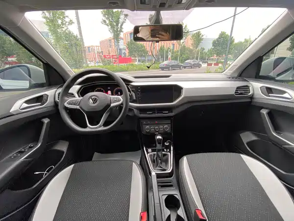 Volkswagen Tacqua 2022