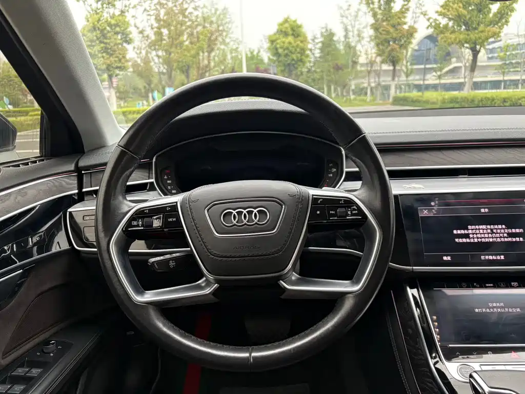 Audi A8 2023 — фото 14