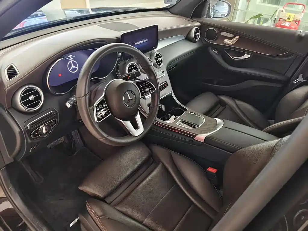 Mercedes-Benz GLC 2020