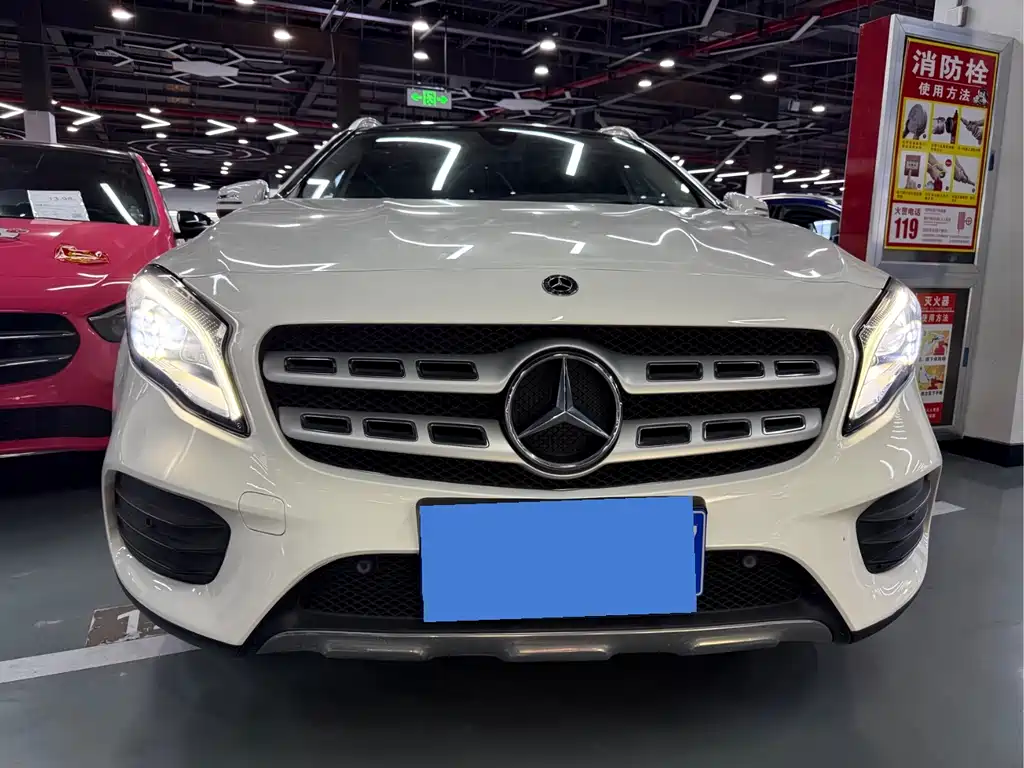 Mercedes-Benz GLA 2019