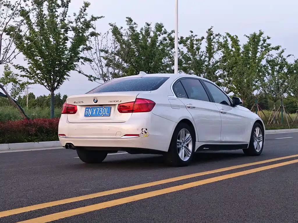 BMW 3 Series 2017 — фото 4