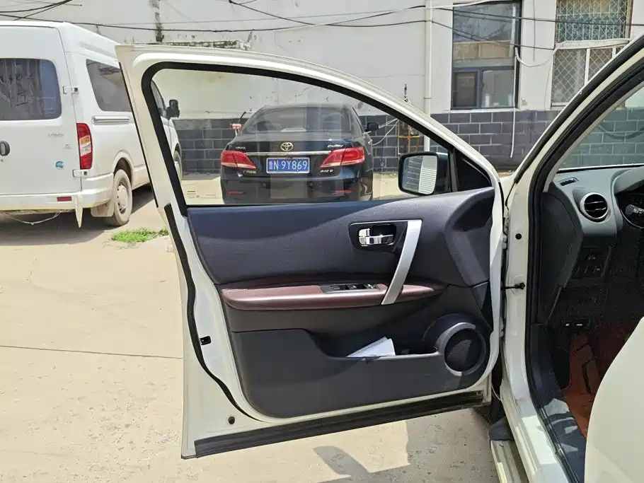 Nissan Qashqai 2015