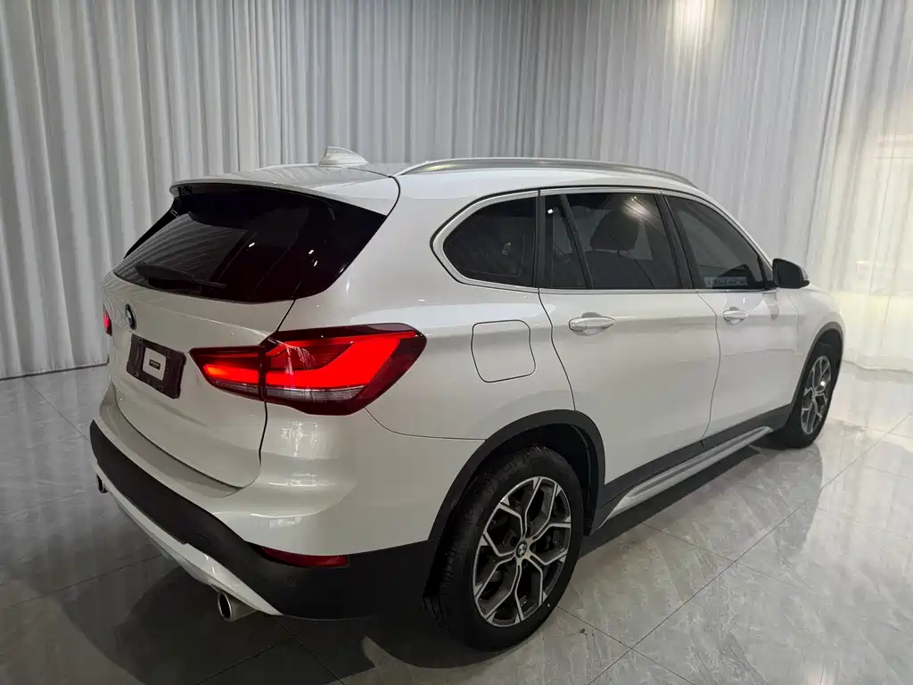 BMW X1 2021