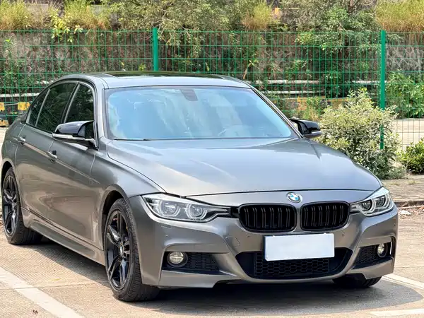 BMW 3 Series 2017