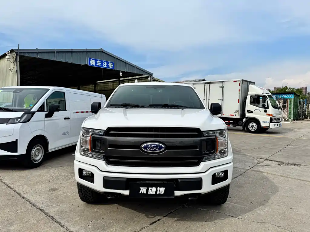 Ford F-150 Raptor 2019 — фото 2
