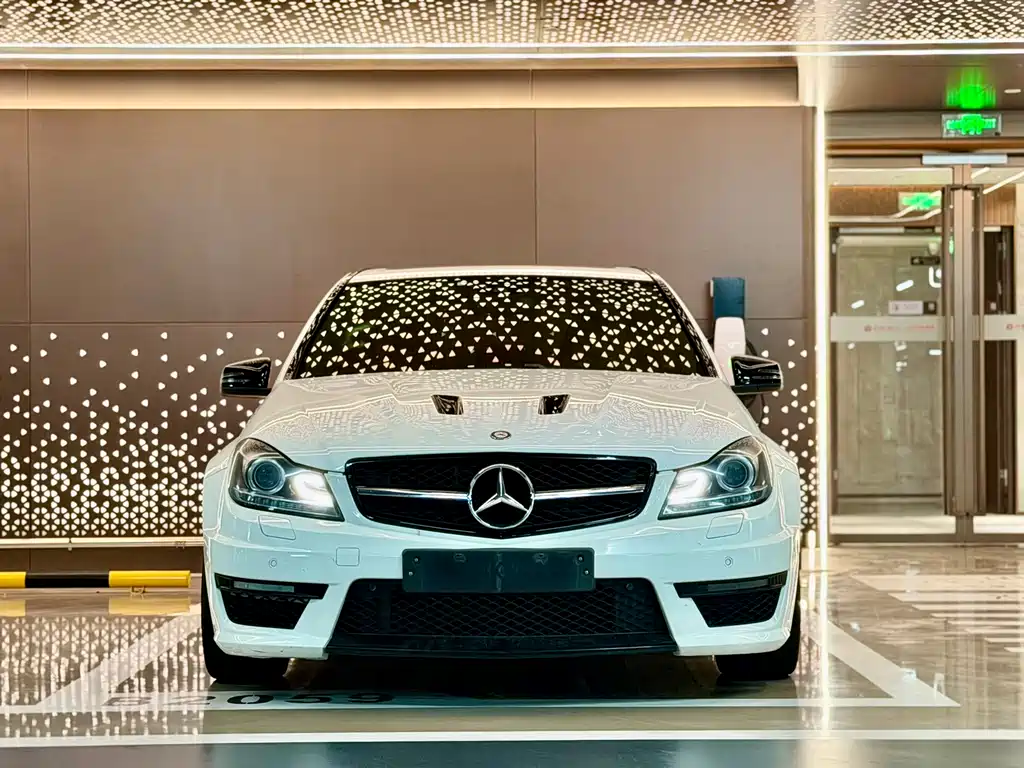 Mercedes-Benz C-Class AMG 2014 — фото 2