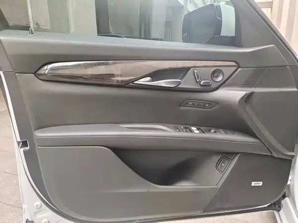 Cadillac CT6 2018