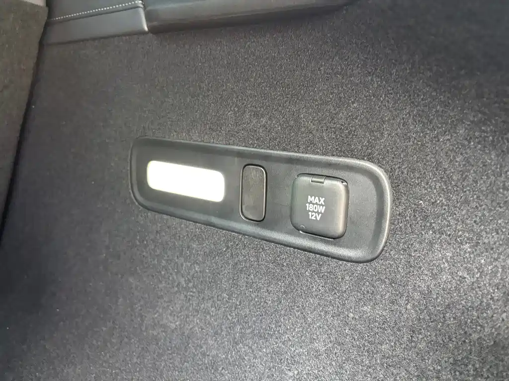 Xiaomi YU7 2025 — фото 29
