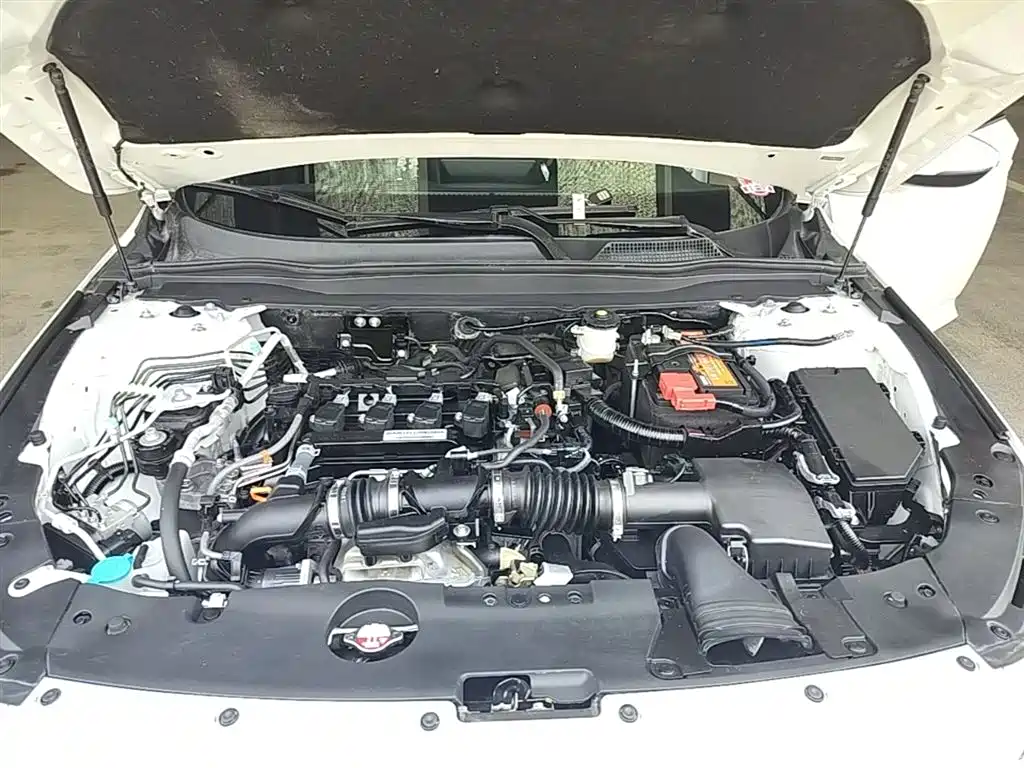 Honda Accord 2019 — фото 20
