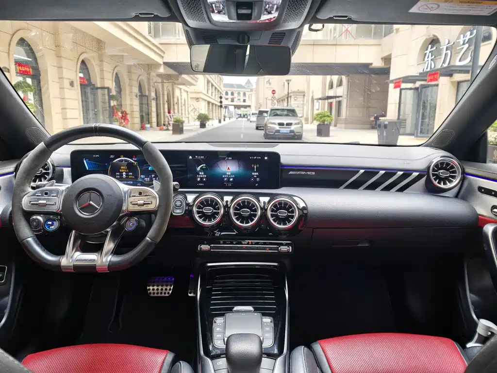 Mercedes-Benz CLA AMG 2021 — фото 15