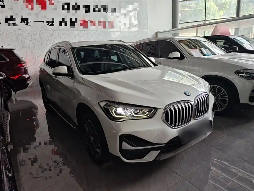 BMW X1 2021 — фото 4