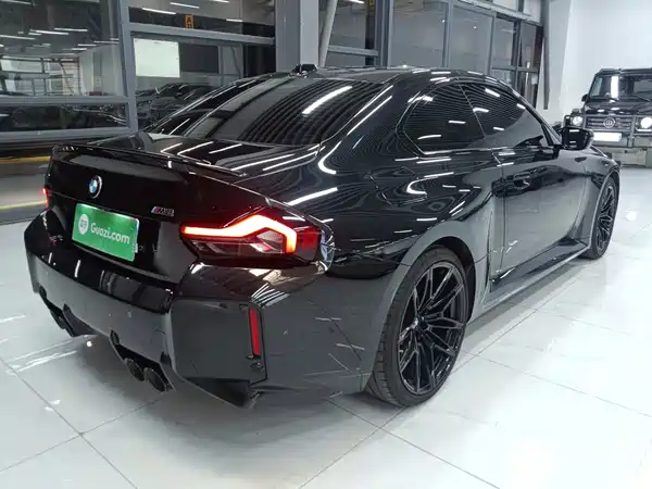 BMW M2 2025