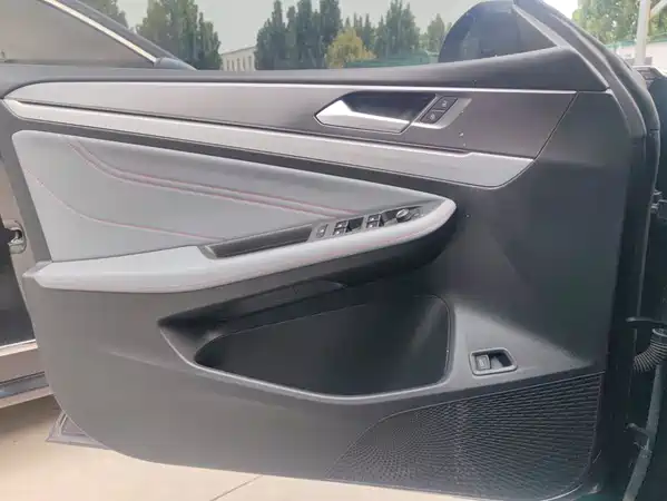Volkswagen Lamando 2023