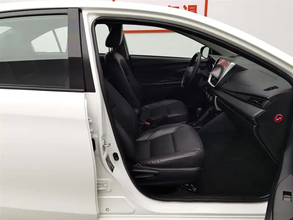 Toyota Vios 2017 — фото 23