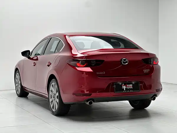 Mazda 3 Axela 2020