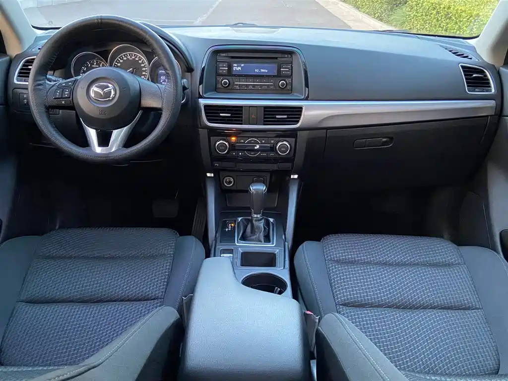 Mazda CX-5 2017 — фото 10