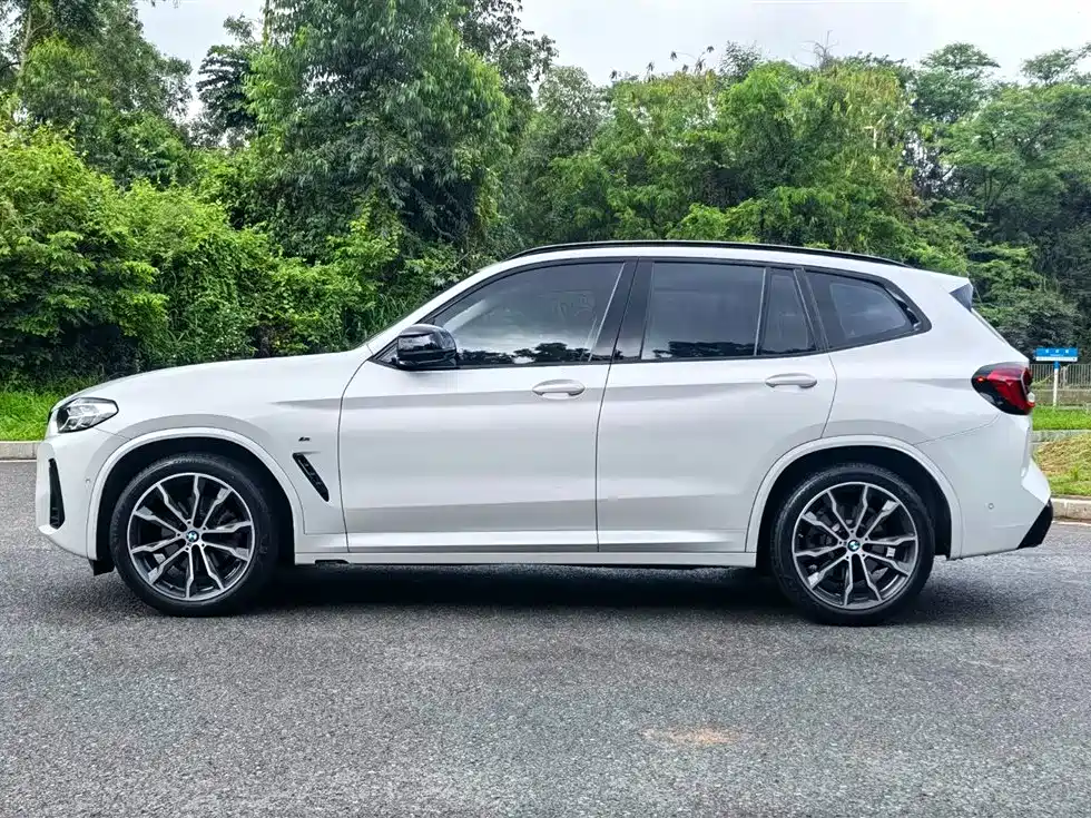 BMW X3 2022 — фото 4