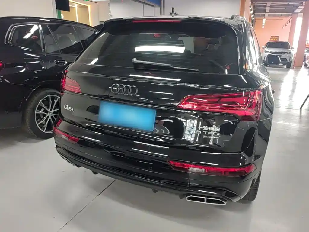 Audi Q5L 2024