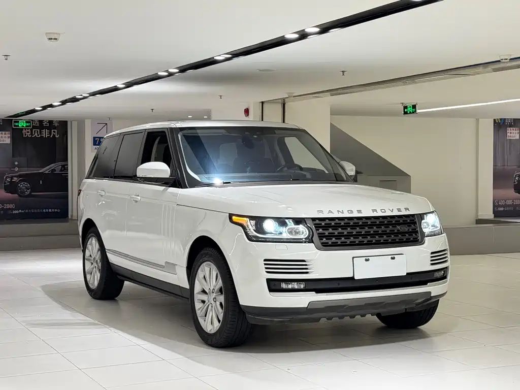 Land Rover Range Rover 2018 — фото 2